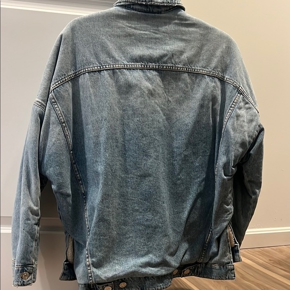 Zara Light Blue Sherpa Lined Denim Oversized Jean Jacket size small women’s - Picture 4 of 10